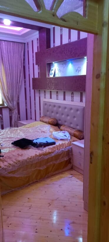 Ev yeni tikilidir Mərkəzi klinikanın yaxınlığı. Kommunallar