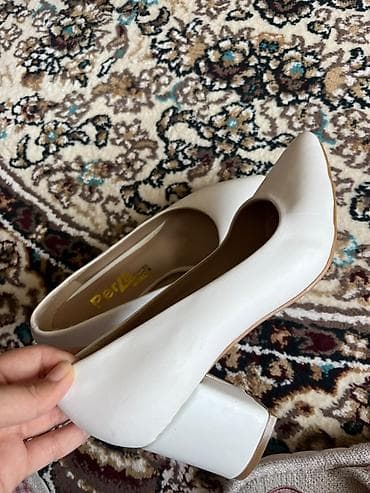 Tuflilər, Ölçü: 36, rəng - Ağ, Yeni — 2