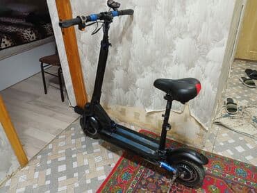 детские самокаты best scooter maxi: Б/у Электросамокат 10", 351 - 500 Вт, 26 - 35 км/ч, Самовывоз — 1