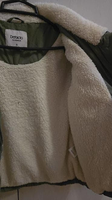 kurtka türkçe: Puxovik kurtka, Defacto, S — 3