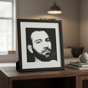 Salam mebel ustasiyam usta lazim olsa ve kiminse obyekdi varsa serik — 1