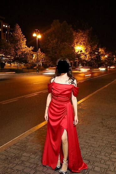 1 dəfə veçerə geyinilib. 120azn alınıb. Real alıcıya endirim olacaq — 2