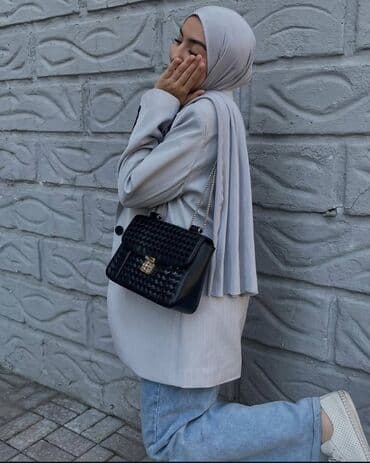 Пиджак в идеальном состоянии 
Размер M 

ideal vəziyyətdədir
M ölçü