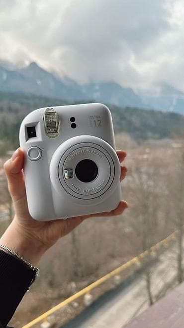 Fujifilm Instax Mini 12 instant fotoaparat – ağ rəng. Xüsusiyyətlər