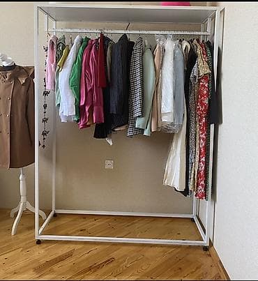 Холодильное оборудование: Metal paltar asqısı sistemi – sərbəst dayanan konstruksiya - — 1