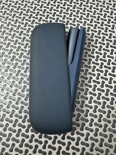 ıqos duo 3: IQOS ILUMA - Komplekt: portativ şarj qutusu və qızdırma holderi - — 2