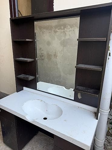 sac kəsimi ucun masa: İşlənmiş, Saş kəsimi üçün masa — 3