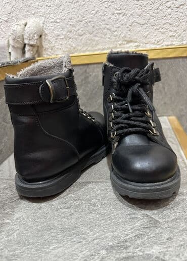 Школьная форма: Səliqəli vəziyyətdə oğlan uşağı üçün sapaşki satılır — 2