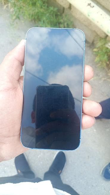 tablet duz: IPhone 13, Mavi, Face ID — 1