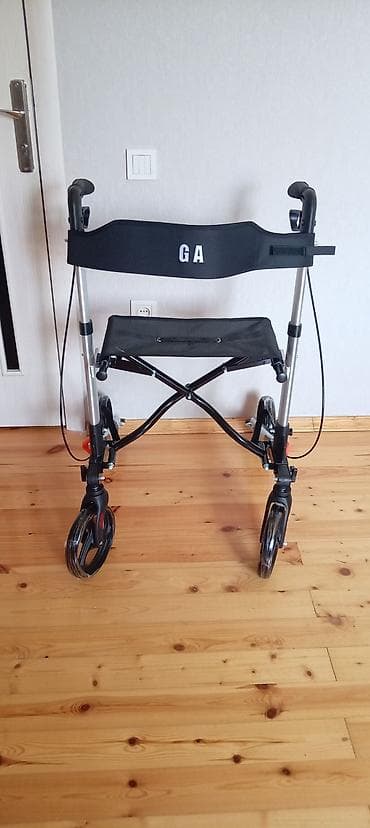 GA markalı yeriş üçün rollator - 4 təkərli yeriş köməkçisi: ön — 3