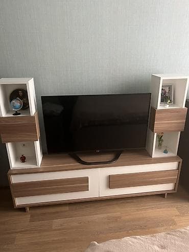 duz dolab: İşlənmiş, Düz TV altlığı, Polkalı, Laminat — 2