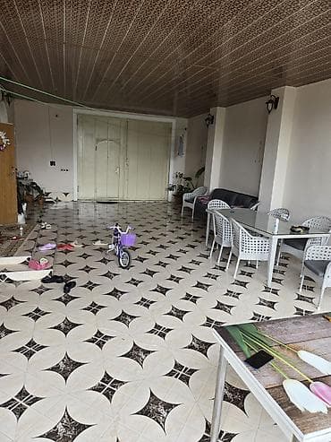 heyet evi: 7 otaqlı, 246 kv. m, Yeni təmirli — 2