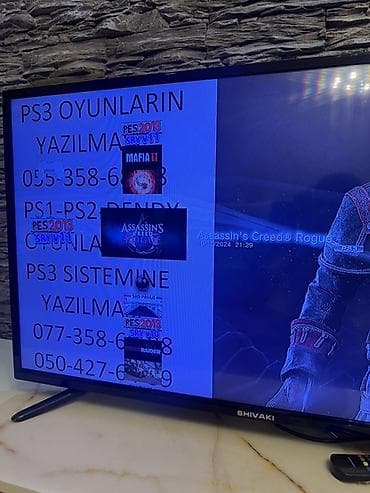 ps 4 orjinal: PlayStation 3 super slim 250 gb yaddas 15 oyun var 2 pultla verilir — 4
