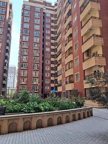 nəsimi rayon: İcarəyə verilir 3 otaqlı yeni tikili 138 m², 28 May m. Kateqoriya — 3