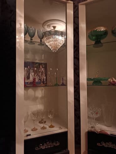 şuşə vitrin: Şüşəli dolab vitrini — 2