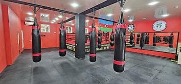 kik boks: Boks və kikboks zalı – LEGIONER İ.K. Xüsusiyyətlər: - Peşəkar ölçülü — 5