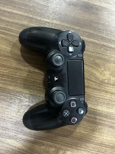 ps4 slim disk: Sony PlayStation 4 Slim oyun konsolu + 2 ədəd DualShock 4 oyun pultu — 3