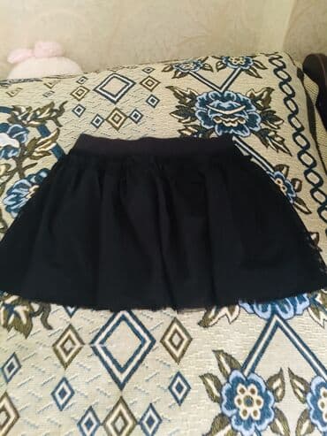 Çox az geyinilib 5-6 yaş üstü güpürdü