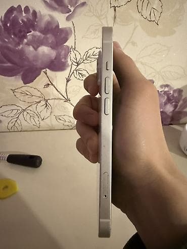 telefonlar satisi: IPhone 13, 128 GB, Ağ, Face ID — 3