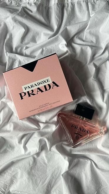 Prada Paradoxe qadın ətri. Qutunun üzərində görünən məlumata əsasən lalafo.az -da Prada Paradoxe qadın ətri. Qutunun üzərində görünən məlumata əsasən