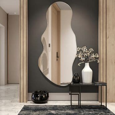 Güzgü Divar üçün — 2