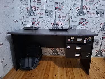 komputer setup: Düz masa, Polkasız, Siyirməli, Sadə laminat, Zəmanətsiz, Kredit yoxdur — 1