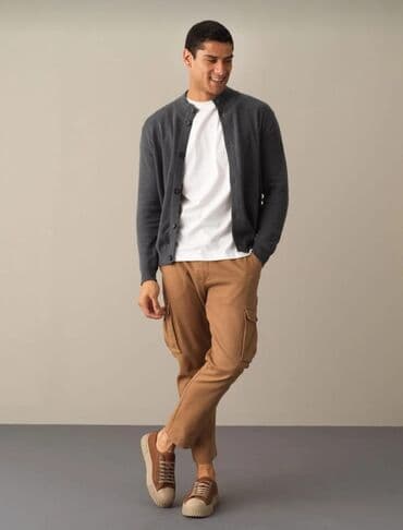 Boz jaket kişi ucun. turkiye malidir ela veziyetdedir. hec