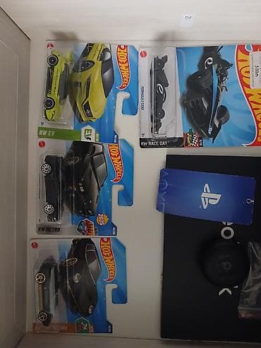 Hot Wheels kolleksion modelləri – paketlə .1 • Brend: Hot Wheels •