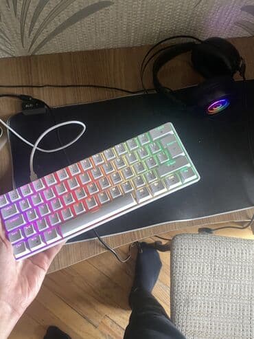 PS2 & PS1 (Sony PlayStation 2 & 1): Gaming aksesuarları dəsti Ayrı ayrıda verilir - Klaviatura: Kompakt — 4