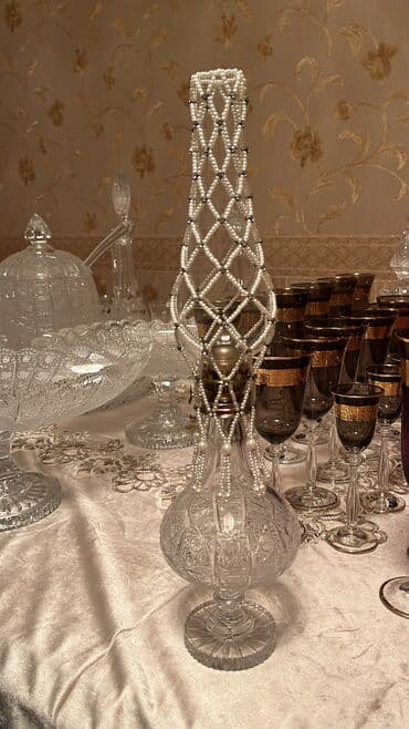 yuxuda qab qaşıq yumaq: Kristal süfrə dəsti - Zərif naxışlı, kəsim ornamentli iri kristal — 35