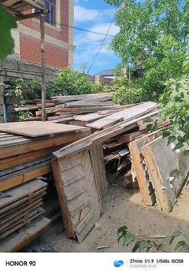 Çorni pol taxtaları var aralarında strapillər və polluq taxtalarda var — 4