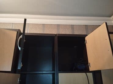 ofis dolab: İşlənmiş, Açılan, 6 qapı Düz dolab — 6