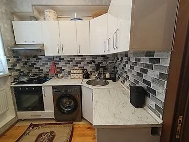 Mənzillər: Bakı, M.Ə. Rəsulzadə qəs., 1 otaqlı, Köhnə tikili, m. Azadlıq Prospekti, 34 kv. m — 8
