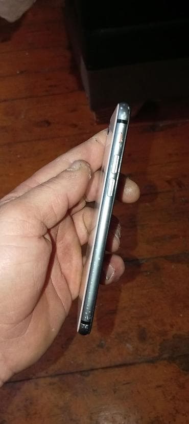 IPhone 8, Ağ, Barmaq izi