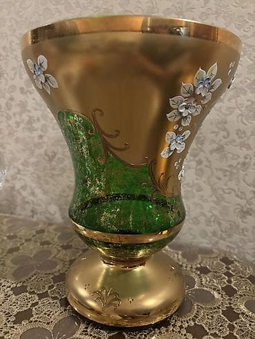 Vazalar: Bir vaza, Bogem şüşəsi — 4