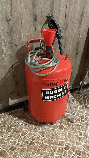 100 litr tutumlu moyka aparatı yenidir . Matoru yoxdur. Qiymət 400 — 1