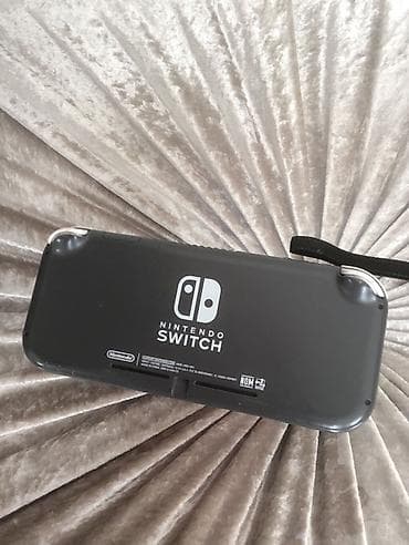 Digər oyun və konsollar: Nintendo Switch Lite tipli əl konsolu Xüsusiyyətlər: - Kompakt — 6