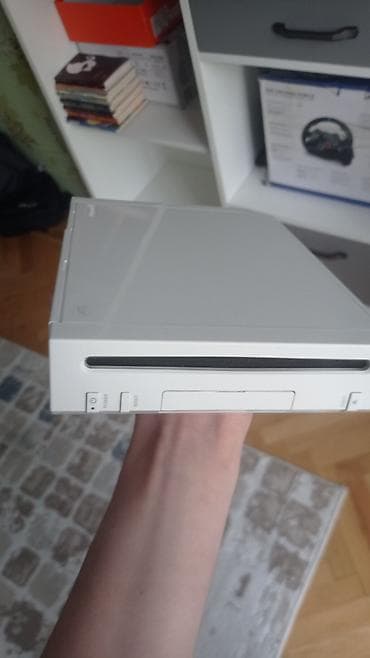 ps5 alan yerler: Nintendo Wii oyun konsolu paketi Komplekt: - Ağ rəngli Nintendo Wii — 1