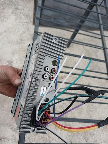 30 pro: Hec bir problemi yoxdu hamisi iwlekdi endirim olar Tərkib: - 4 ədəd — 2