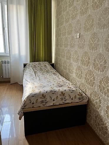 tek stollar: Oğlan və qız üçün, Yazı masası — 4