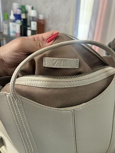 mini cantalar: Çiyin çantası, Zara — 2