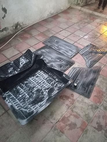 2107 stop: Gencede satilir VAZ 2107.2107 ucun baqaj vana rezini,komplekt qabag — 2