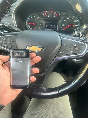 nokia e 72: Nokia E72, rəng - Qara, Düyməli — 2