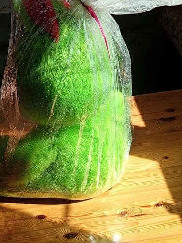 toxunma jaketler: Böyük ölçülü plyuş ayıcık - Rənglər: yaşıl və qırmızı, ağ yanaqlarla — 8