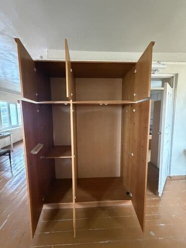 книжный шкаф: Распашной, 3 двери Прямой шкаф, Гардеробный шкаф — 2