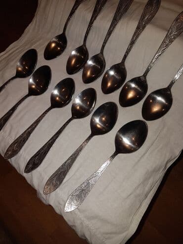 dəm qaşığı: Xörək qaşığı. 12 ədəd. - Dizayn: Dəstənin üzərində oyma bitki — 8