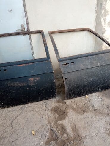 Ban, Kuzov hissələri: Məhsul: Avtomobil Gaz13 və Gaz14 Çayka üçün ön və arxa qapılar .Giymət — 2