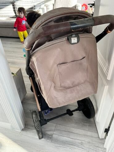 Детская одежда и обувь: Классическая прогулочная коляска, Kidilo — 8