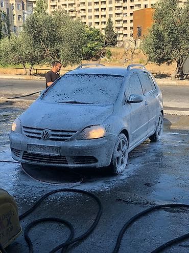 07 qiyməti: Volkswagen Golf Plus: 1.9 l | 2008 il Hetçbek — 7