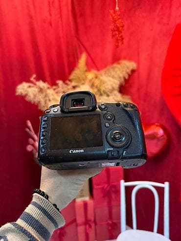 canon: Salam canon 5 d mark 3 yaxsi vezyetdedi 17 35 abyektiv hecbir prablemi — 5